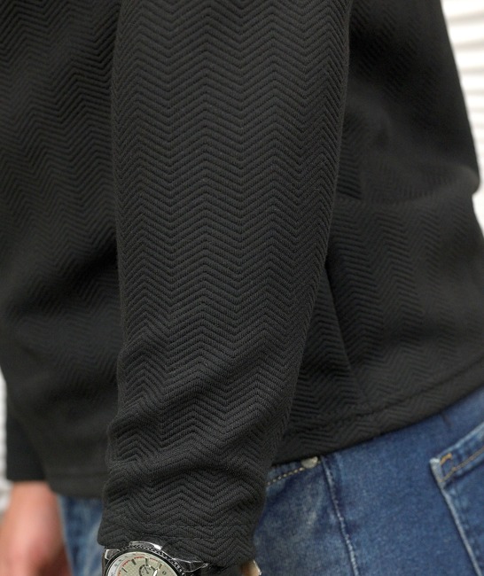 Елегантна черна блуза с дълъг ръкав