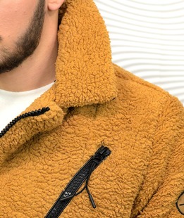 Пухкаво зимно яке с диагонално закопчаване с цип