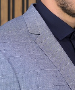 Висококачествено мъжко стилно карирано сако в синьо