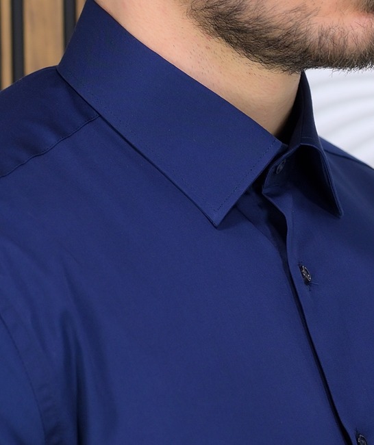 Премиум памучна мъжка тъмно синя риза с джоб