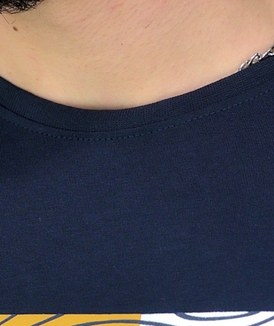 Мъжка изтънчена блуза с къс ръкав в тъмно синьо