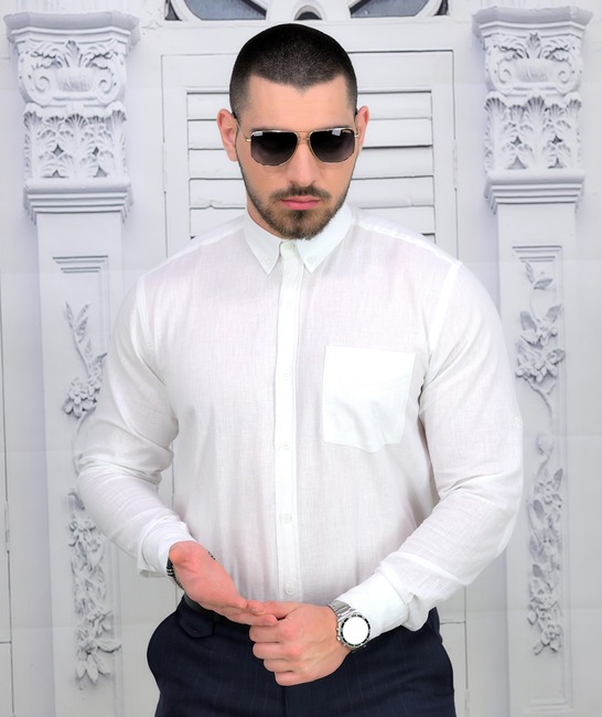 Regular Fit бяла ленена риза с джоб със закопчаваща се яка