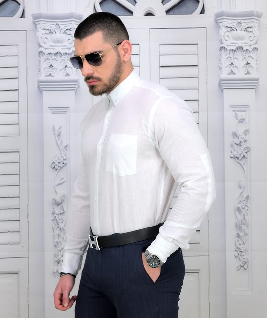 Regular Fit бяла ленена риза с джоб със закопчаваща се яка